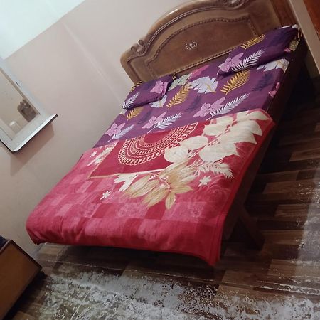Aman Guest House Katra  Luaran gambar