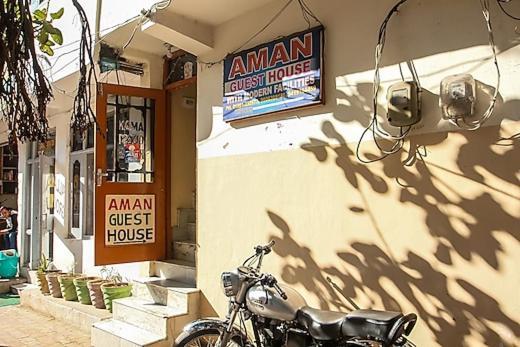Aman Guest House Katra  Luaran gambar